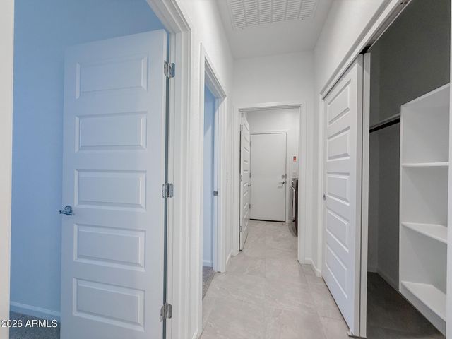 9810 W PINCHOT Avenue, Phoenix, AZ 85037