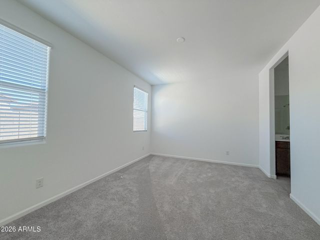 9810 W PINCHOT Avenue, Phoenix, AZ 85037