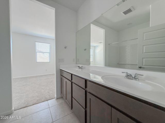 9810 W PINCHOT Avenue, Phoenix, AZ 85037