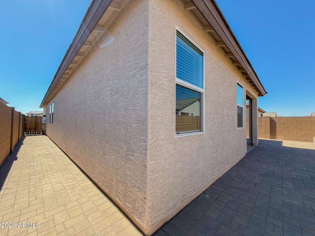 9810 W PINCHOT Avenue, Phoenix, AZ 85037