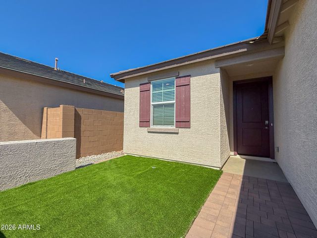 9810 W PINCHOT Avenue, Phoenix, AZ 85037