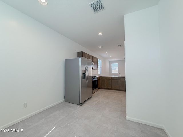 9810 W PINCHOT Avenue, Phoenix, AZ 85037