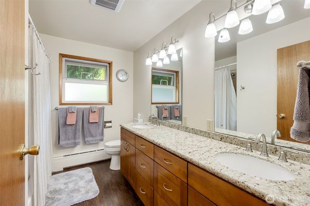 10615 SE 244th Street, Kent, WA 98030