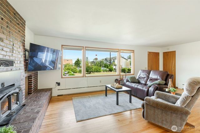 10615 SE 244th Street, Kent, WA 98030