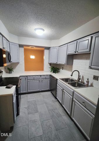 4100 Five Oaks Drive Unit 50, Durham, NC 27707