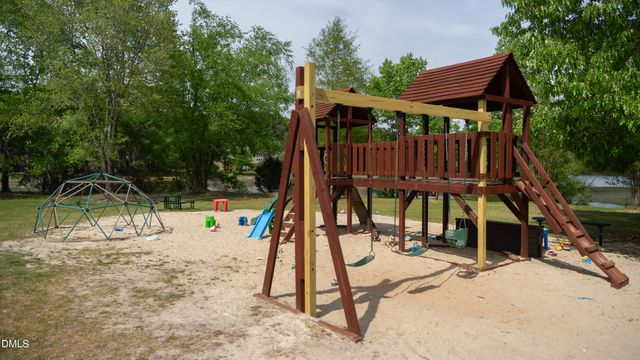 4100 Five Oaks Drive Unit 50, Durham, NC 27707