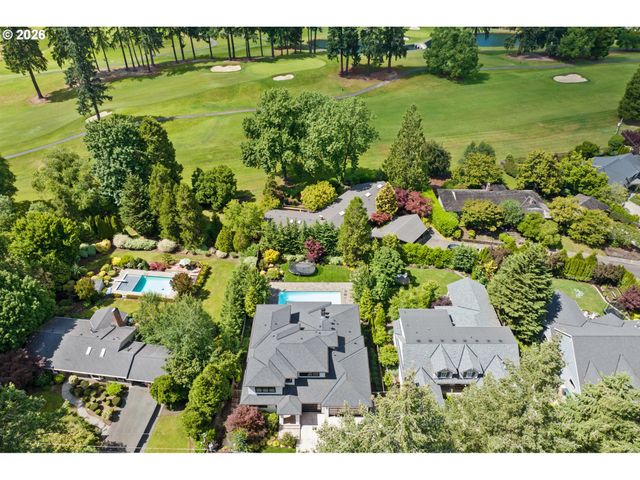 1289 CHANDLER Rd, Lake Oswego, OR 97034