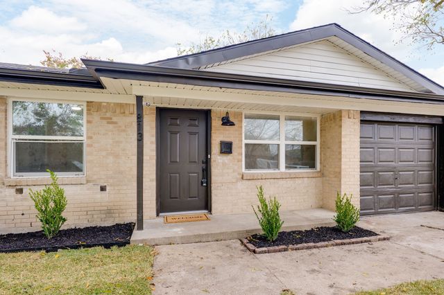 813 Bluebonnet Lane, Mesquite, TX 75149