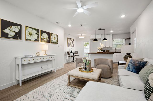 813 Bluebonnet Lane, Mesquite, TX 75149