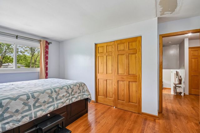 30W383 Bruce Lane, Naperville, IL 60563