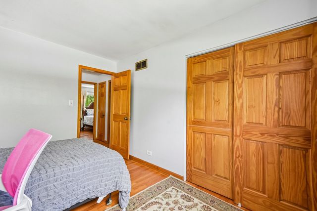 30W383 Bruce Lane, Naperville, IL 60563