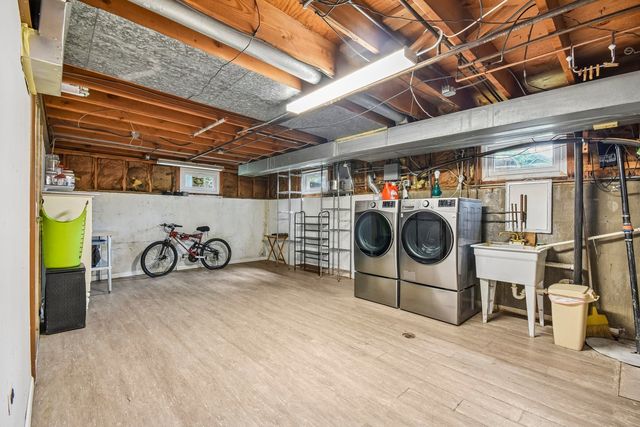 30W383 Bruce Lane, Naperville, IL 60563