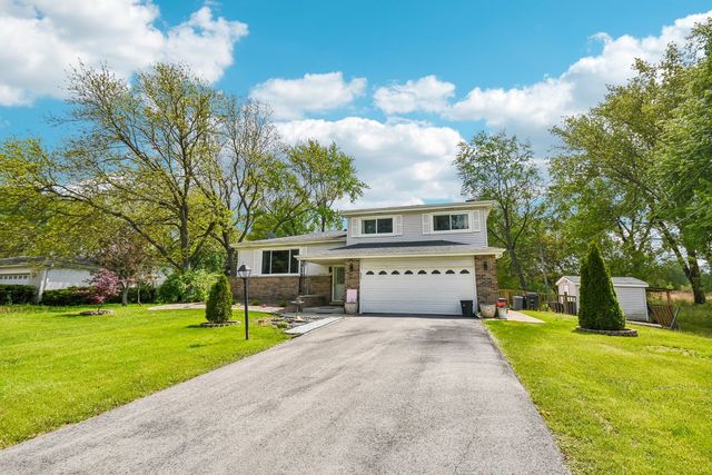 30W383 Bruce Lane, Naperville, IL 60563