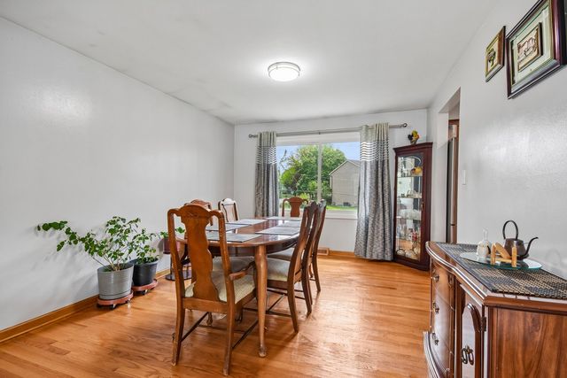 30W383 Bruce Lane, Naperville, IL 60563