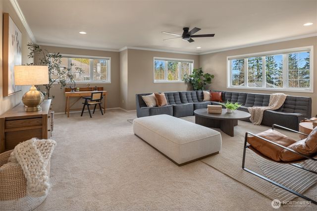 15897 SE 56TH Place, Bellevue, WA 98006