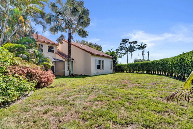 23449 Water Circle, Boca Raton, FL 33486
