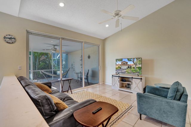 23449 Water Circle, Boca Raton, FL 33486