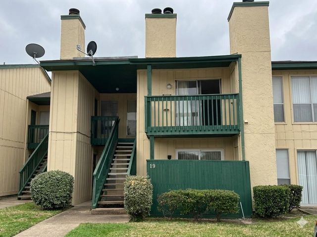 1516 Bay Area Boulevard P20, Houston, TX 77058