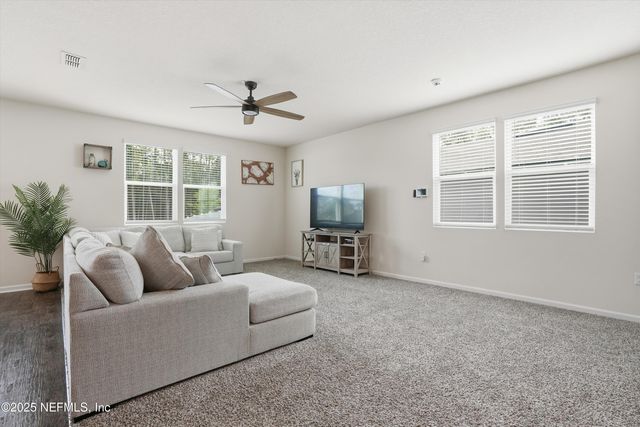 2660 OAK STREAM Drive, Green Cove Springs, FL 32043