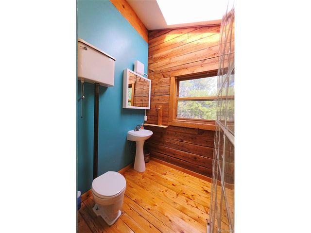 10 Lost Trail Rd, Idaho Springs, CO 80452