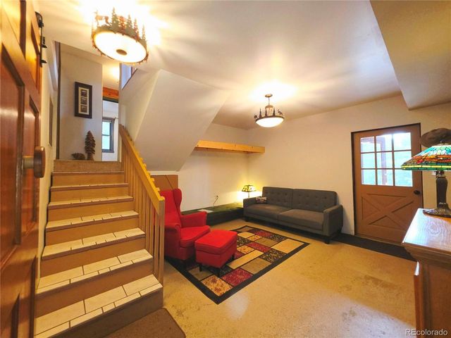 10 Lost Trail Rd, Idaho Springs, CO 80452