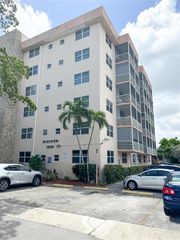1830 Dixianna Street 201, Hollywood, FL 33020