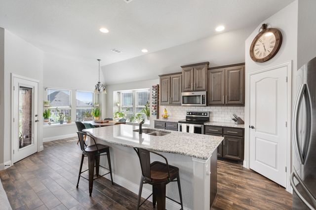 11733 Elko Lane, Fort Worth, TX 76108
