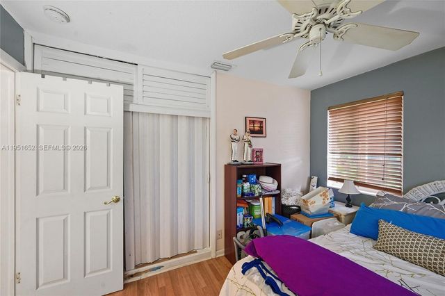 424 SW 7th Ave, Boynton Beach, FL 33435