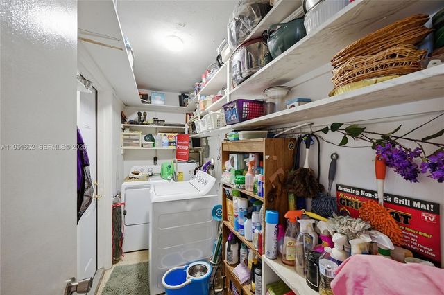 424 SW 7th Ave, Boynton Beach, FL 33435