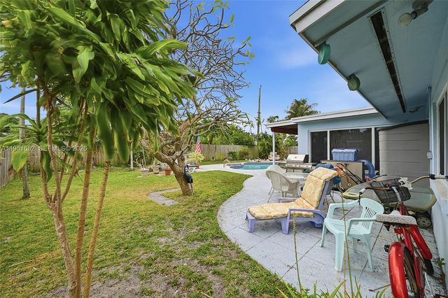 424 SW 7th Ave, Boynton Beach, FL 33435