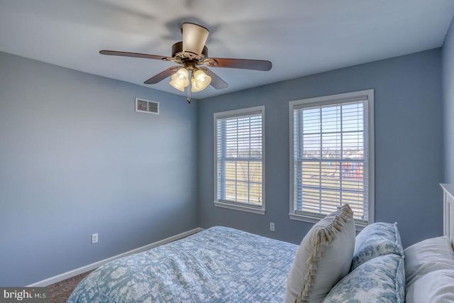 513 SPRING HOLLOW DR, Middletown, DE 19709