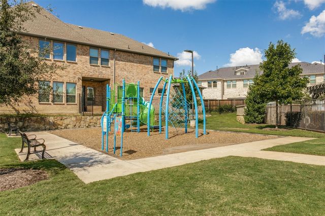 1355 Casselberry Drive, Flower Mound, TX 75028