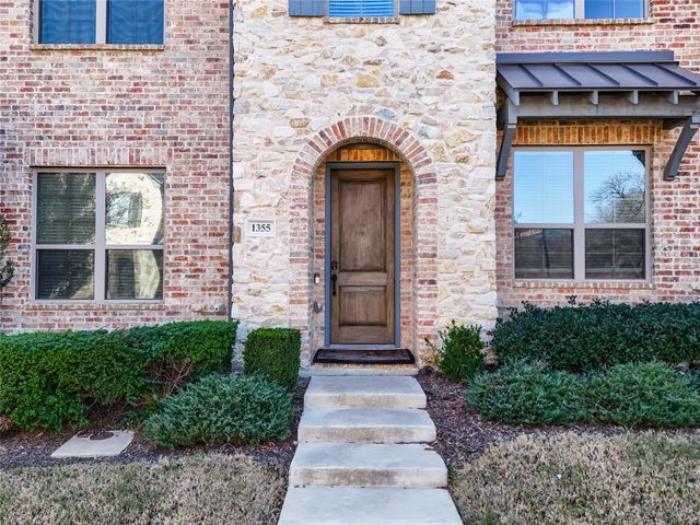 1355 Casselberry Drive, Flower Mound, TX 75028