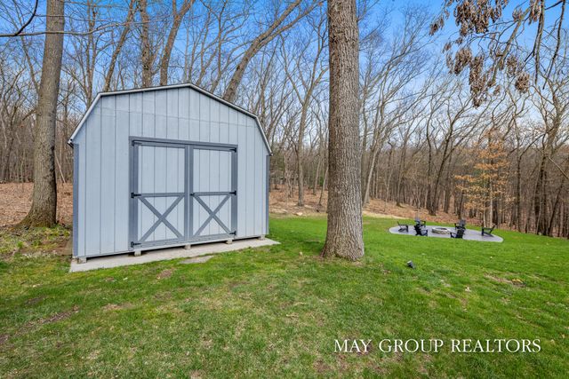 8355 Wilderness Trail NE, Ada, MI 49301