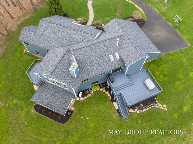 8355 Wilderness Trail NE, Ada, MI 49301
