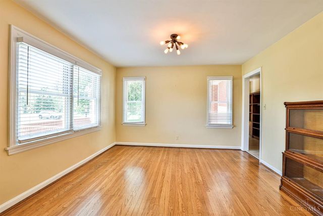 6794 Shawnee Run Road, Madeira, OH 45243