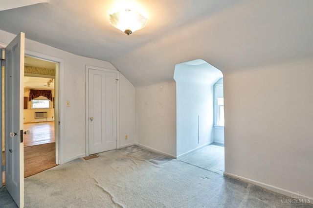 6794 Shawnee Run Road, Madeira, OH 45243