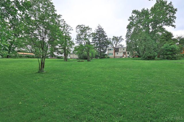 6794 Shawnee Run Road, Madeira, OH 45243