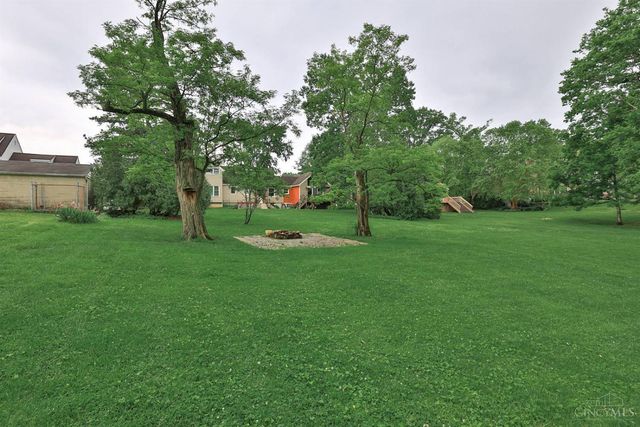 6794 Shawnee Run Road, Madeira, OH 45243