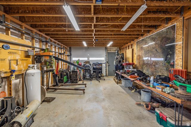 58 MT PEALE DR, Moab, UT 84532