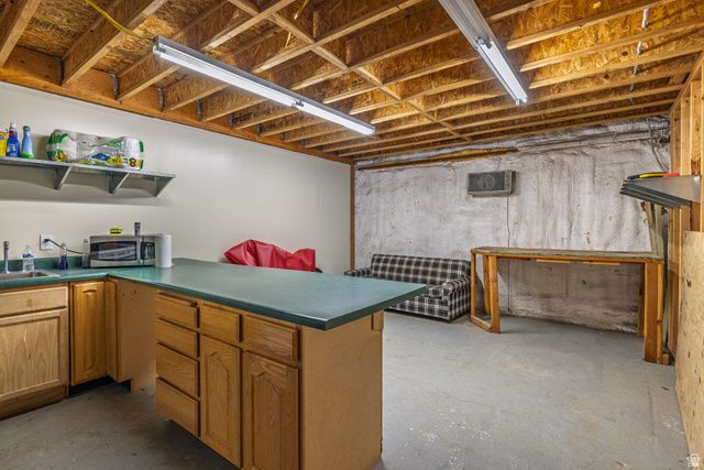 58 MT PEALE DR, Moab, UT 84532