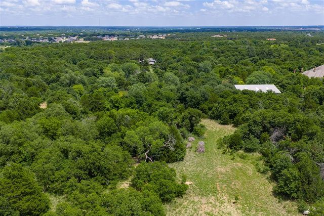 1000 Brook Forest Road, Edmond, OK 73034