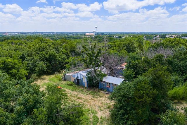 1000 Brook Forest Road, Edmond, OK 73034