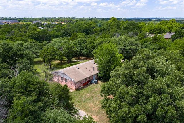 1000 Brook Forest Road, Edmond, OK 73034