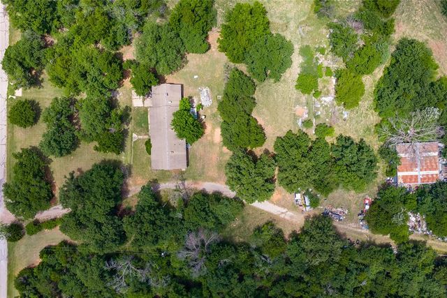 1000 Brook Forest Road, Edmond, OK 73034