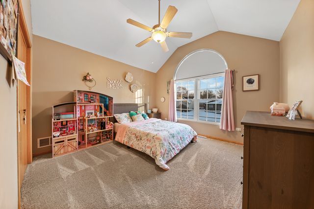 230 E Big Timber Drive, Coal City, IL 60416