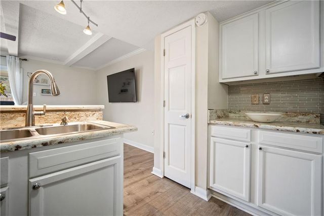 4017 Cottage Hill Road 73, Mobile, AL 36609