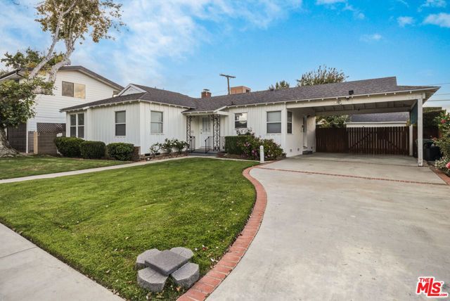 12811 Cumpston Street, Los Angeles, CA 91607