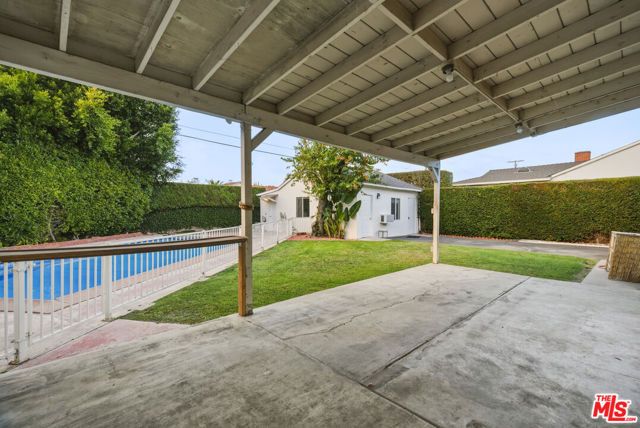 12811 Cumpston Street, Los Angeles, CA 91607