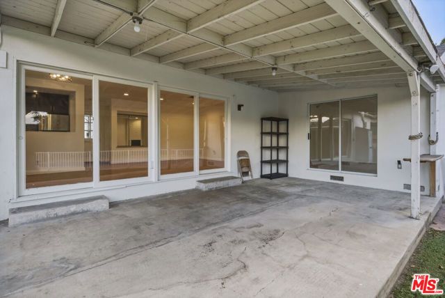 12811 Cumpston Street, Los Angeles, CA 91607